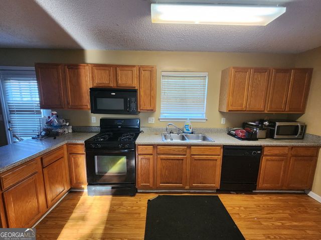 9510 Creekside Road, Jonesboro, GA 30236