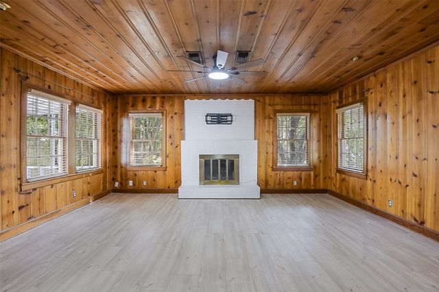 606 Bryson Street, Waxahachie, TX 75165