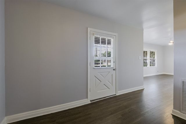 606 Bryson Street, Waxahachie, TX 75165