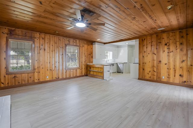 606 Bryson Street, Waxahachie, TX 75165