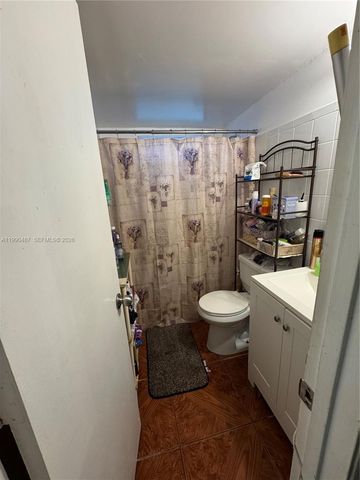 7471 SW 10th Ct 102D, North Lauderdale, FL 33068