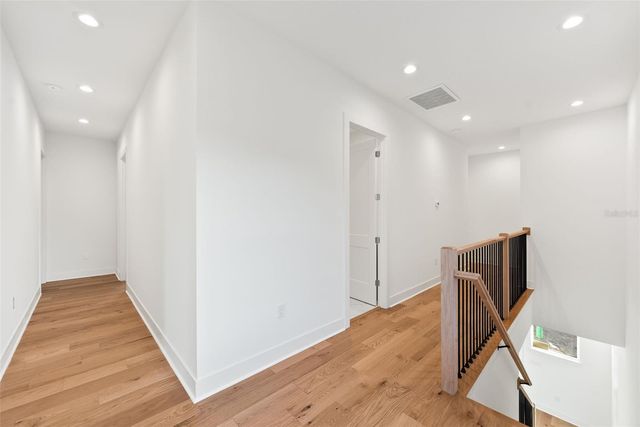 3303 IOWA, Tampa, FL 33611