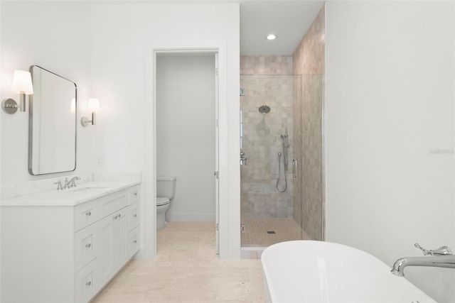 3303 IOWA, Tampa, FL 33611