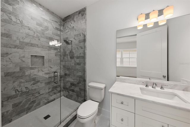 3303 IOWA, Tampa, FL 33611