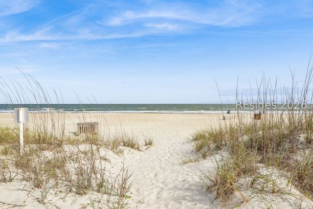 15 Forest Beach Drive S 3B, Hilton Head Island, SC 29928