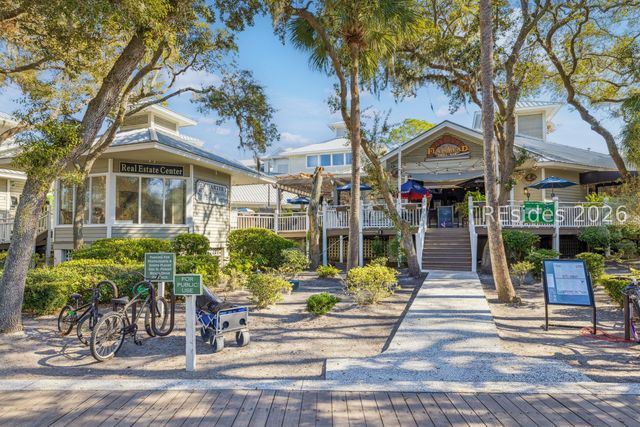 15 Forest Beach Drive S 3B, Hilton Head Island, SC 29928