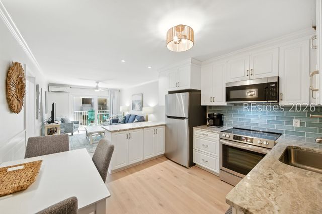 15 Forest Beach Drive S 3B, Hilton Head Island, SC 29928