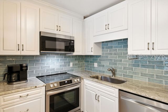 15 Forest Beach Drive S 3B, Hilton Head Island, SC 29928