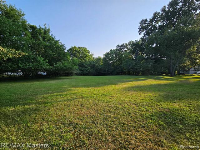 0 Huron River Drive, Rockwood, MI 48173
