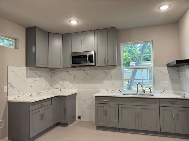 3203 Sherry Lane, Balch Springs, TX 75180