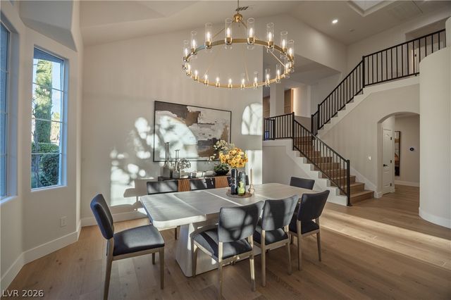 8800 Lusso Court, Las Vegas, NV 89134