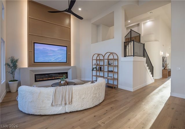 8800 Lusso Court, Las Vegas, NV 89134