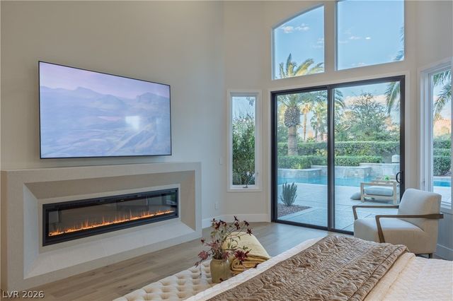 8800 Lusso Court, Las Vegas, NV 89134