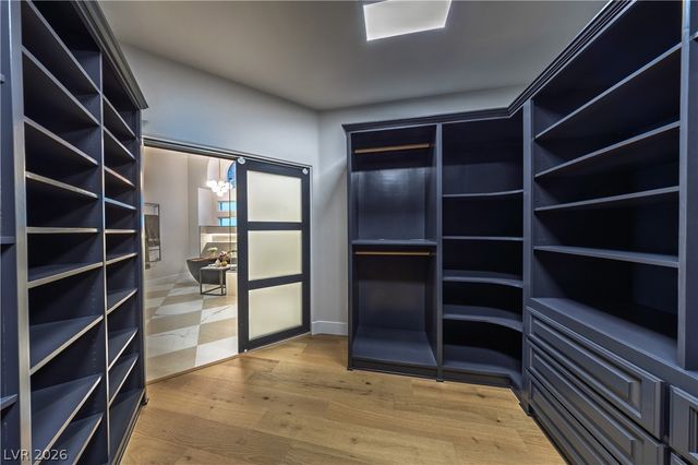 8800 Lusso Court, Las Vegas, NV 89134