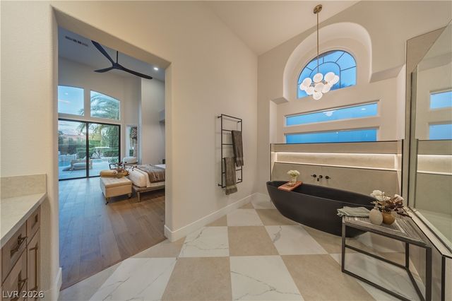 8800 Lusso Court, Las Vegas, NV 89134