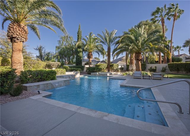 8800 Lusso Court, Las Vegas, NV 89134