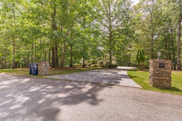 5581 Fox Glove Court, Douglasville, GA 30135