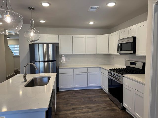 211 Stonyway Lane, Easley, SC 29640