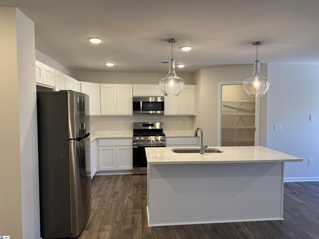 211 Stonyway Lane, Easley, SC 29640