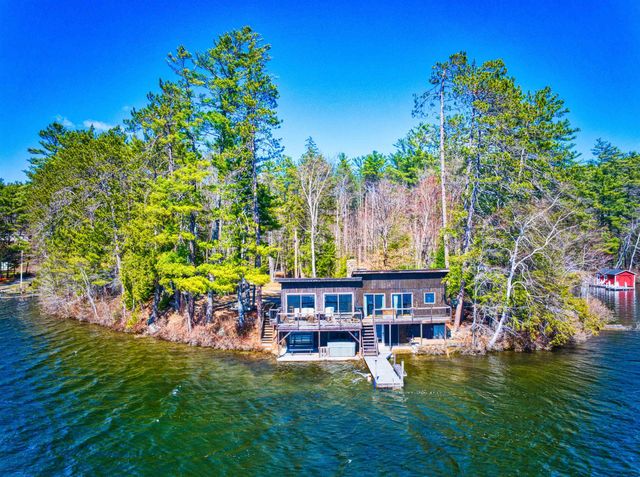 30 Demijen Road, Sunapee, NH 03782