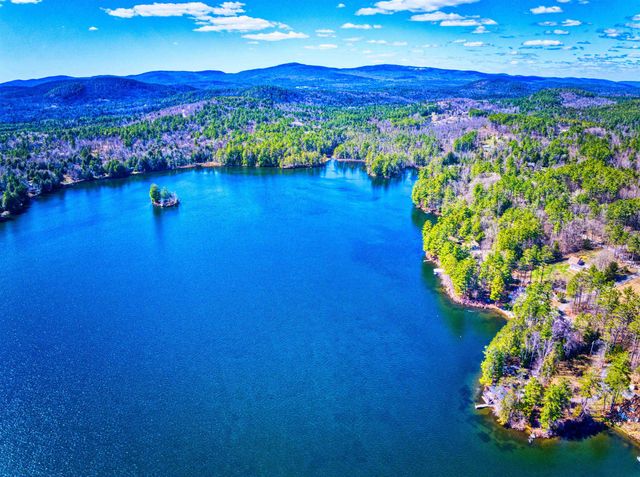30 Demijen Road, Sunapee, NH 03782