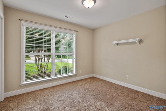 114 Somerset Park Drive, Huntsville, AL 35811