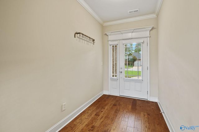 114 Somerset Park Drive, Huntsville, AL 35811