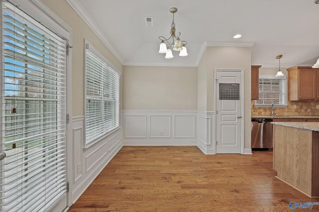 114 Somerset Park Drive, Huntsville, AL 35811