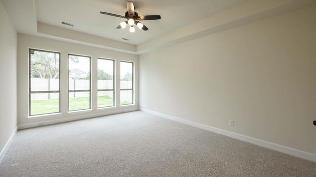 800 High Summit DR, Georgetown, TX 78628