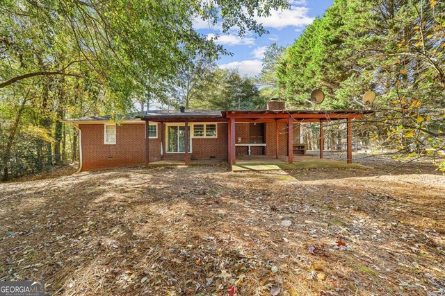 1334 Jennie Lane, Lilburn, GA 30047