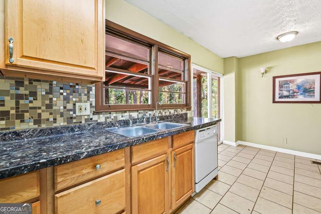 1334 Jennie Lane, Lilburn, GA 30047