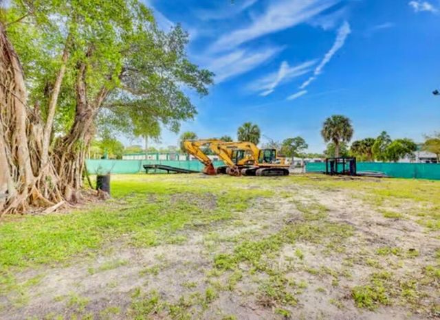 2108 ORANGE Avenue, Fort Pierce, FL 34950