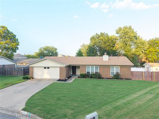3203 S 65th Circle, Fort Smith, AR 72903