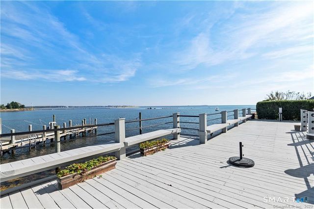 25 Orchard Street 21, Stonington, CT 06378