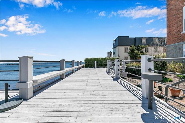 25 Orchard Street 21, Stonington, CT 06378