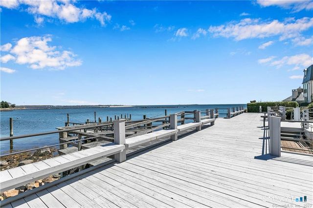 25 Orchard Street 21, Stonington, CT 06378