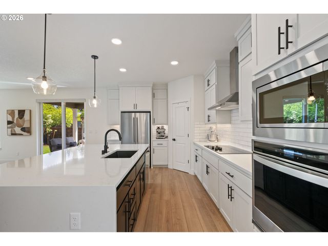 15111 Ne 93RD St, Vancouver, WA 98682