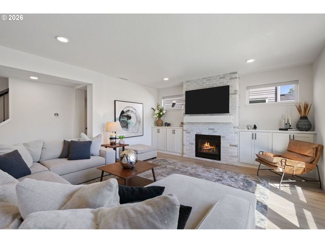 15111 Ne 93RD St, Vancouver, WA 98682