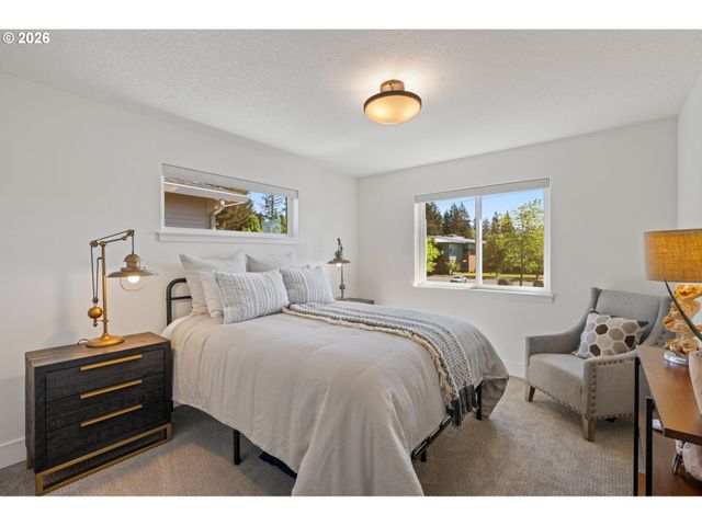 15111 Ne 93RD St, Vancouver, WA 98682