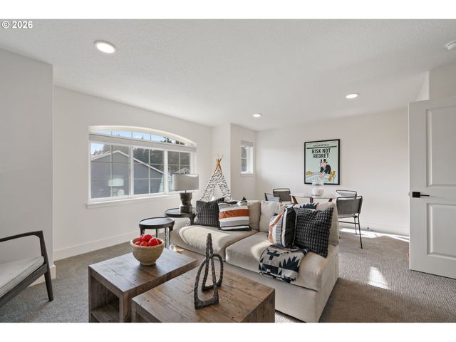 15111 Ne 93RD St, Vancouver, WA 98682