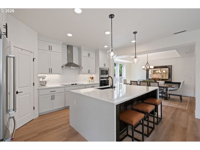 15111 Ne 93RD St, Vancouver, WA 98682