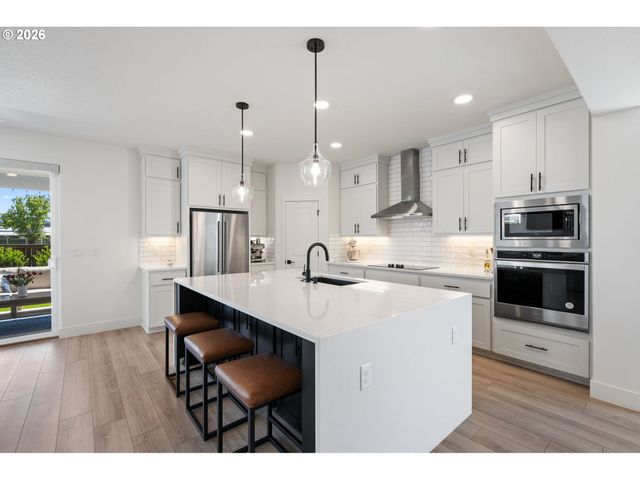 15111 Ne 93RD St, Vancouver, WA 98682