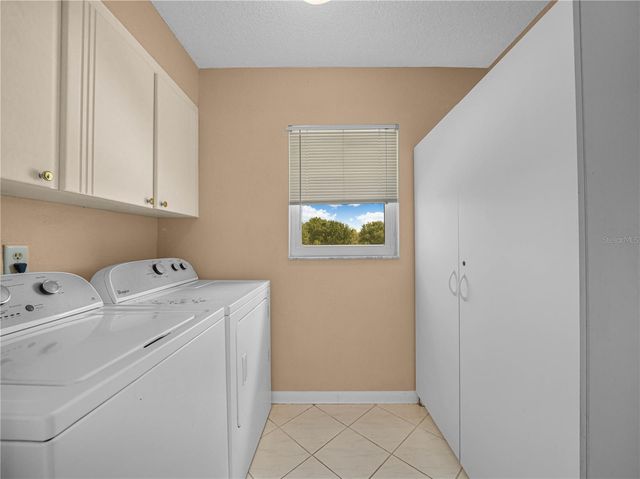 1130 N LAKE PARKER AVENUE A308, Lakeland, FL 33805