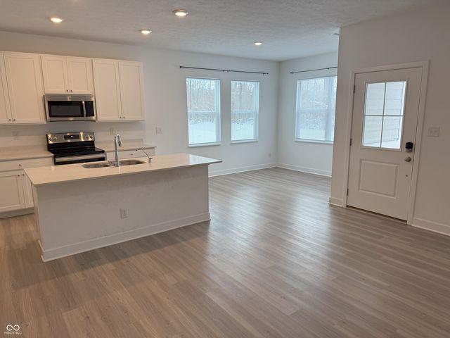 6456 Apperson Drive, Noblesville, IN 46060