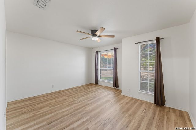 13127 Forum Rd, Universal City, TX 78148