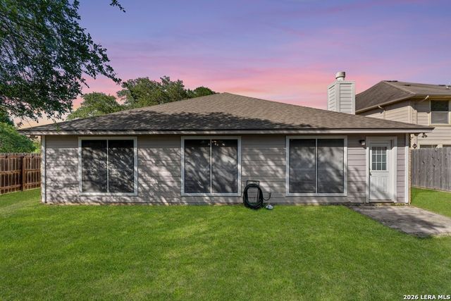 13127 Forum Rd, Universal City, TX 78148