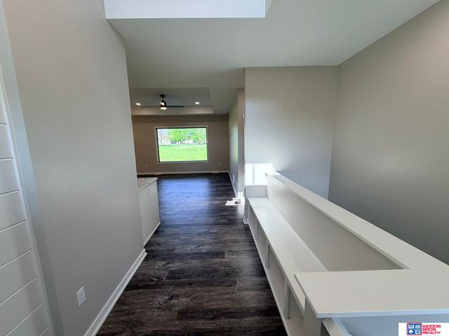 6674 Shadow Ridge Place, Columbus, NE 68601