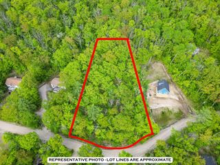 49 Huttwil Drive, Madison, NH 03849