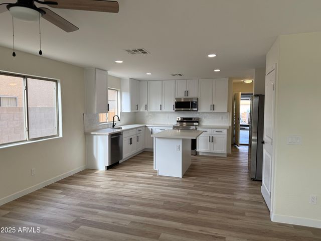 1471 E TRELLIS Place, San Tan Valley, AZ 85140