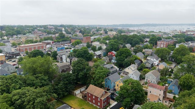 57 Callender Avenue, Newport, RI 02840